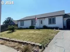 Umatilla, OR 97882,166 Pine Tree AVE