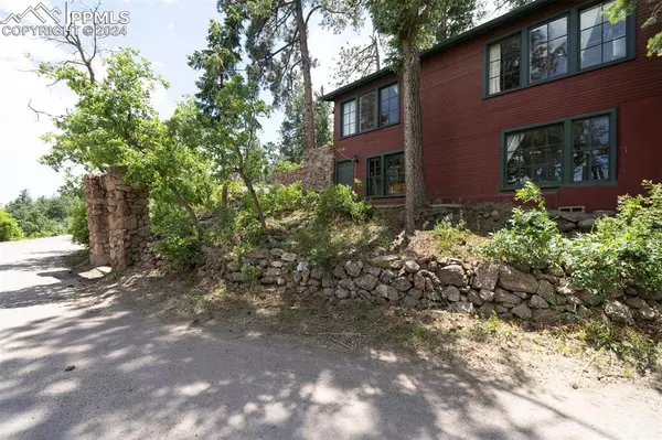 Colorado Springs, CO 80906,3780 Overlook RD