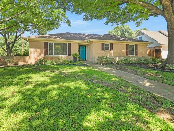 12264 Chapel View Drive, Farmers Branch, TX 75234