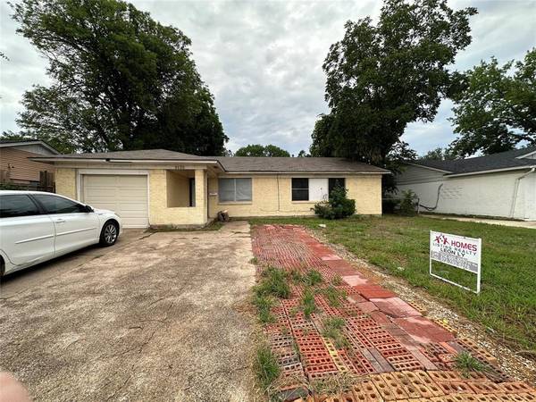 3125 W Walnut Street, Garland, TX 75042