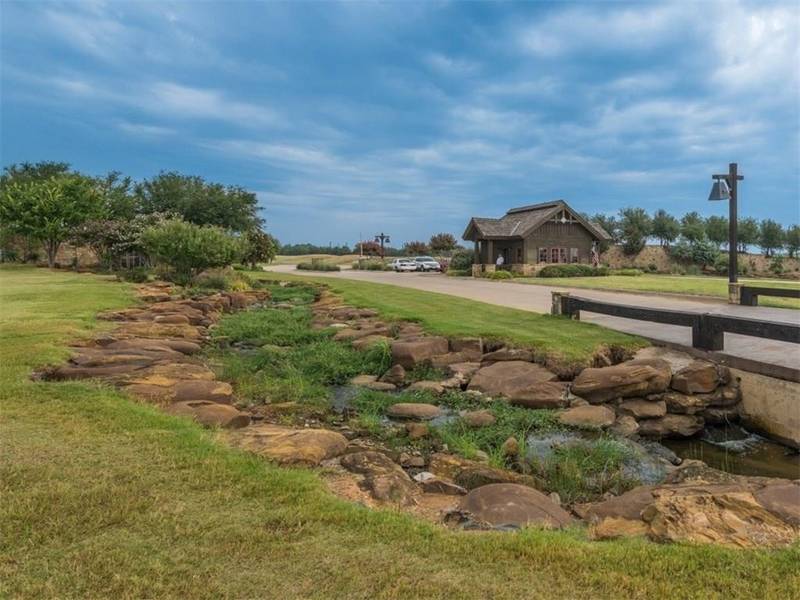 26A Coyote Creek Drive, Gordonville, TX 76245