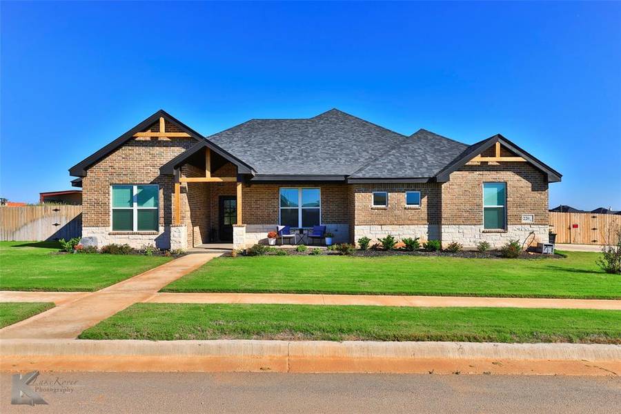 220 Beechcraft, Abilene, TX 79602