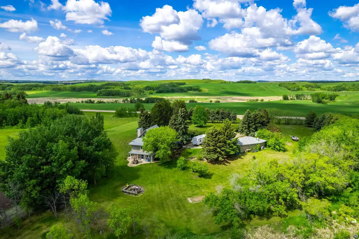 Rural Vermilion River County Of, AB T0B0L0,490037 RR 20