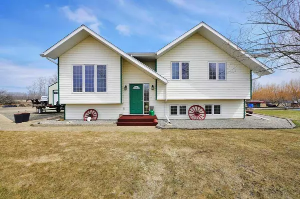 Rural Red Deer County, AB T4E 1H4,37549 781 HWY