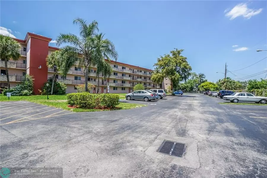 1103 NW 58th Ter  #416, Sunrise, FL 33313