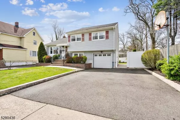 Roselle Boro, NJ 07203,412 Cristiani St