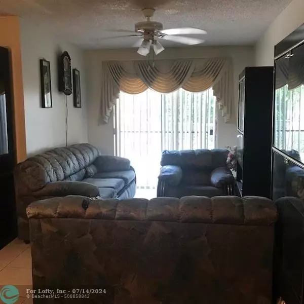 Miami Gardens, FL 33055,3894 NW 207th St Rd  #3894