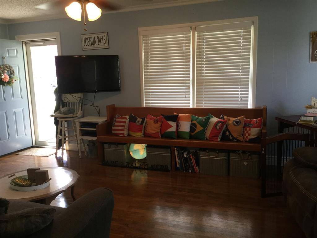Olney, TX 76374,707 W Bloodworth
