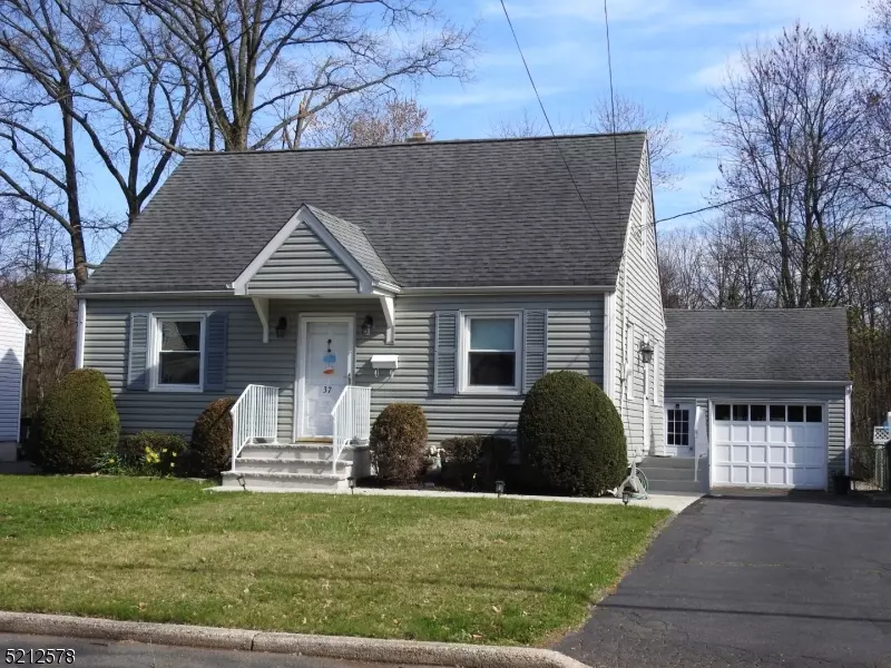 37 James Ave, Clark Twp., NJ 07066