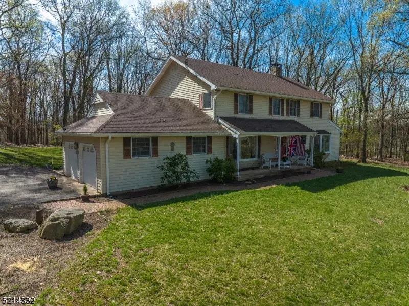 86 Mount Kipp Rd, Lebanon Twp., NJ 08826