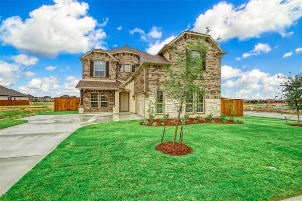 7220 Monet Lane, Grand Prairie, TX 75054