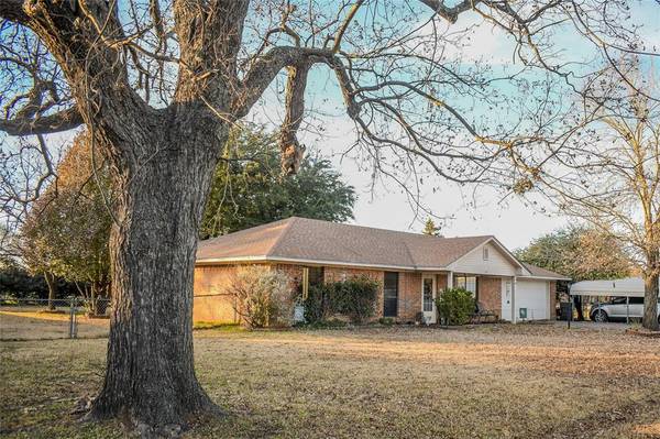 39 R L Franks Road, Denison, TX 75021