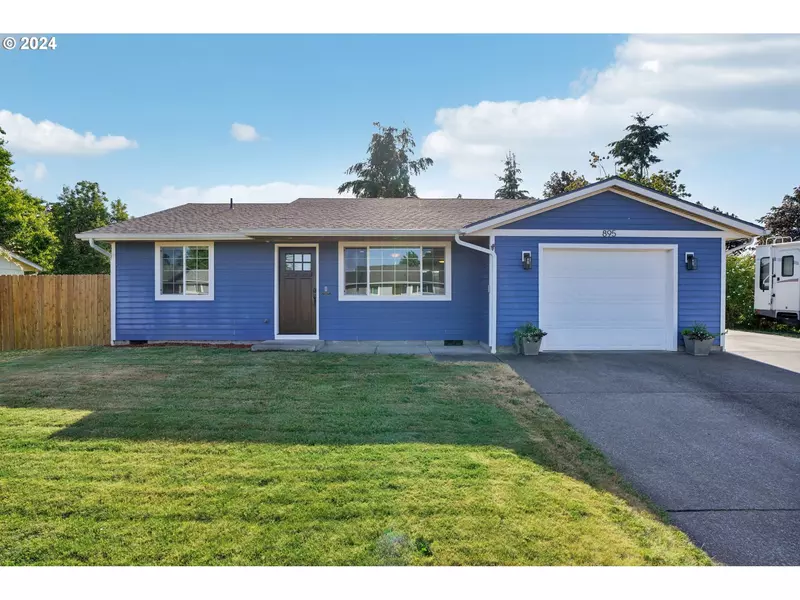 895 N 9TH ST, Aumsville, OR 97325