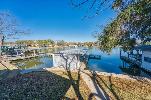 Sunrise Beach Village, TX 78643,127 Glen Oaks Drive