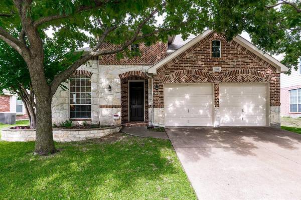 2725 Serena Court, Garland, TX 75040