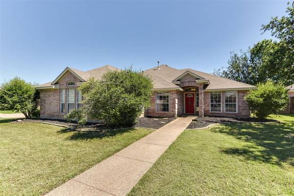 1101 Park Glen, Crowley, TX 76036