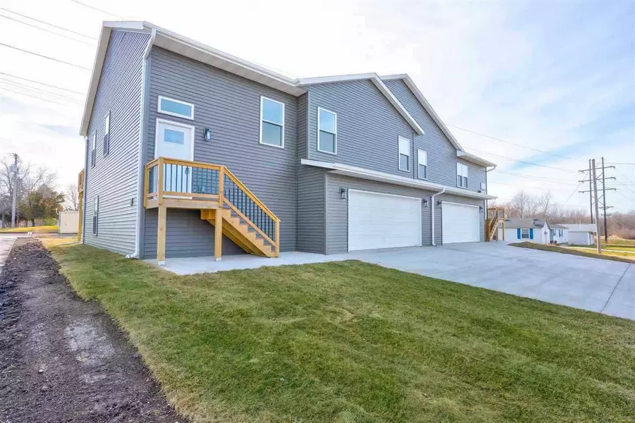 5 Circle Drive, Washington, IA 52353