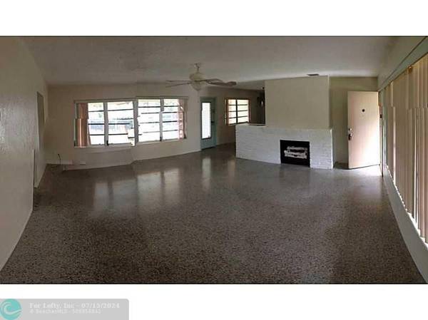 Pompano Beach, FL 33064,2640 NE 24TH ST