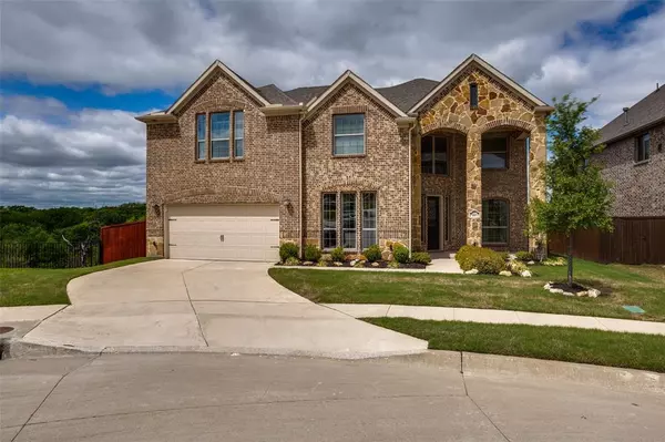 997 Bentley Drive, Roanoke, TX 76262