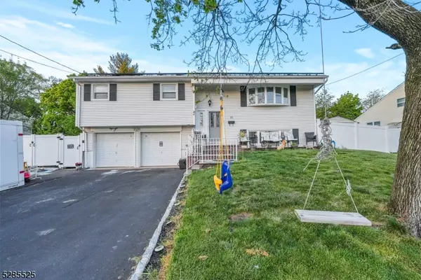 Edison Twp., NJ 08817,33 Partch Pl