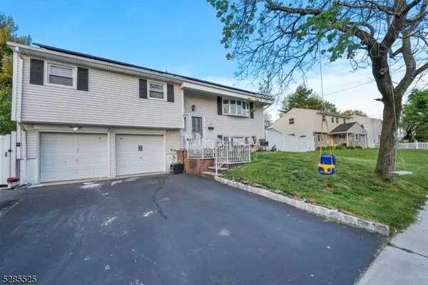 Edison Twp., NJ 08817,33 Partch Pl