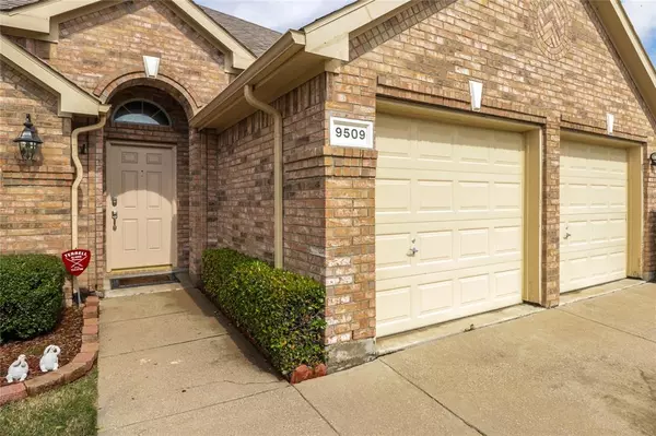 Rowlett, TX 75089,9509 Links Fairway Drive