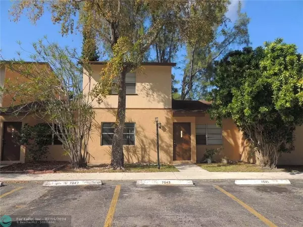 7043 W Sunrise Blvd  #7043, Plantation, FL 33313