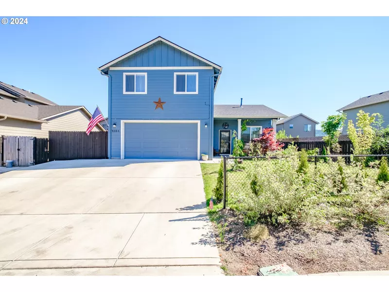 1204 ALBATROSS CT, Sweet Home, OR 97386