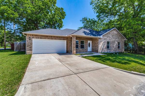 3210 Barling Street, Greenville, TX 75401