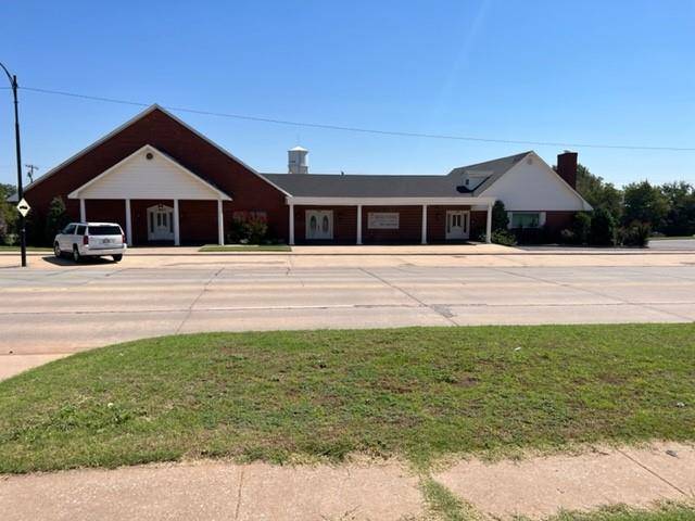 906 N 4th Street, Sayre, OK 73662