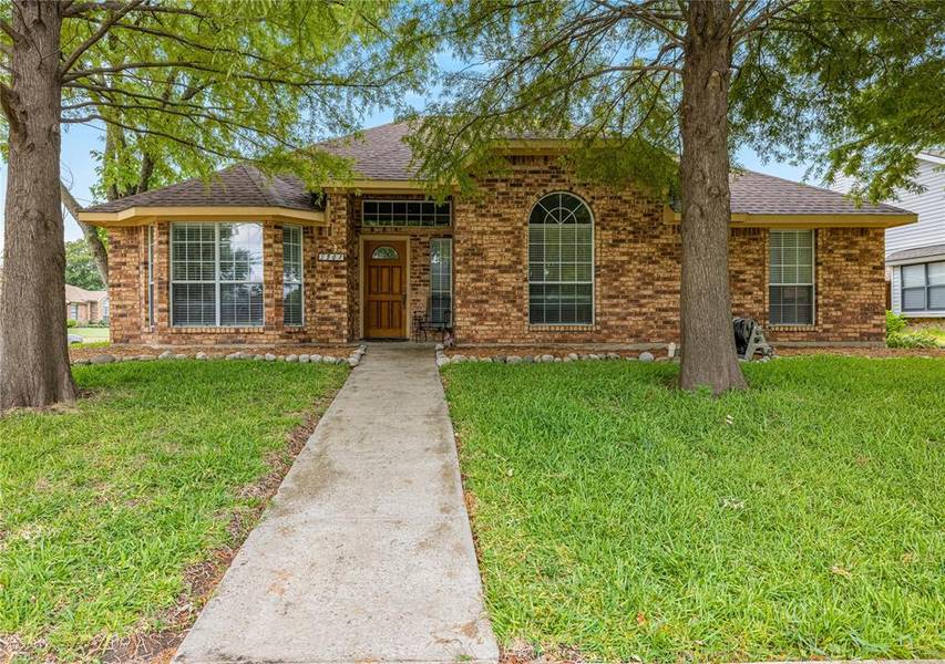 3501 Creststone Drive, Garland, TX 75040