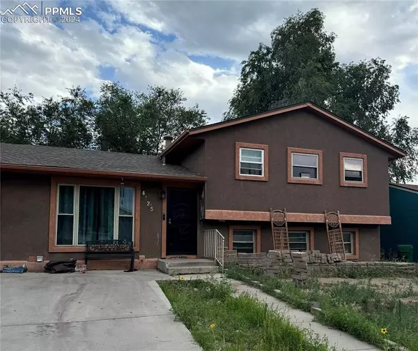 4125 Thoreau DR, Colorado Springs, CO 80916