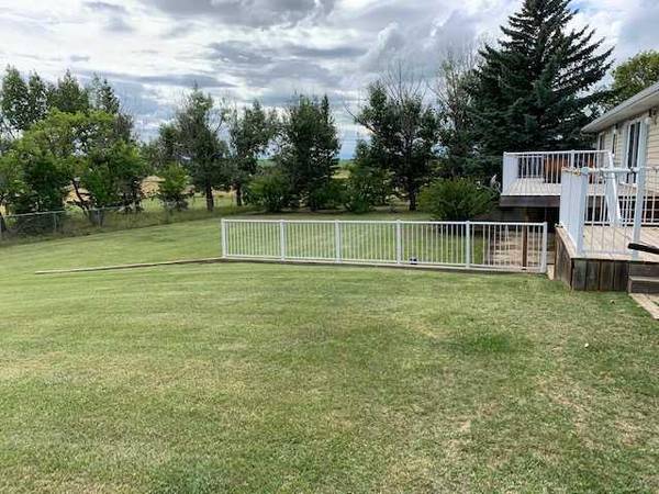 Lougheed, AB T0B 2V0,11405 TWP 440