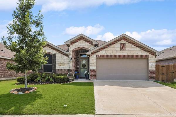 6817 Woodlawn Drive,  Fort Worth,  TX 76179