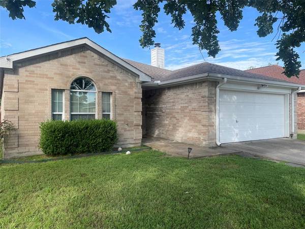 107 Kennedy Drive, Terrell, TX 75160