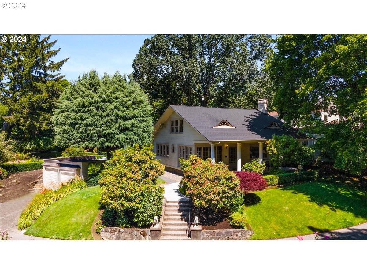 Portland, OR 97214,267 SE 33RD AVE