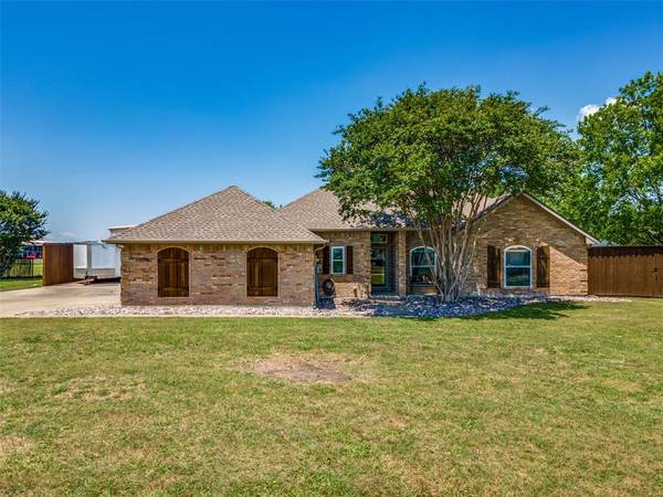 10096 Manor Way,  Forney,  TX 75126