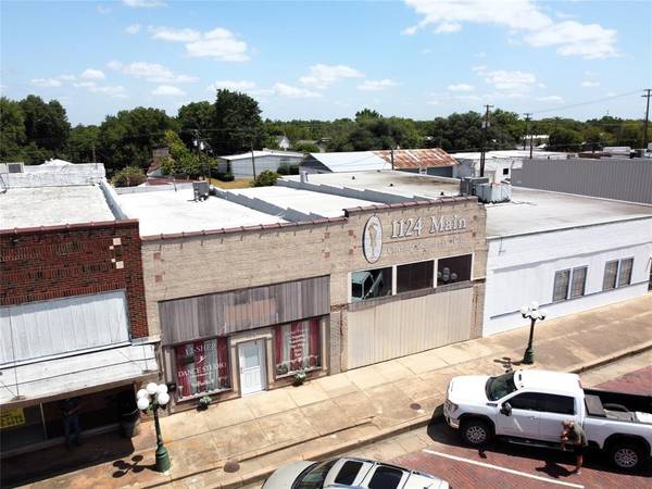 Commerce, TX 75428,1126 Main Street