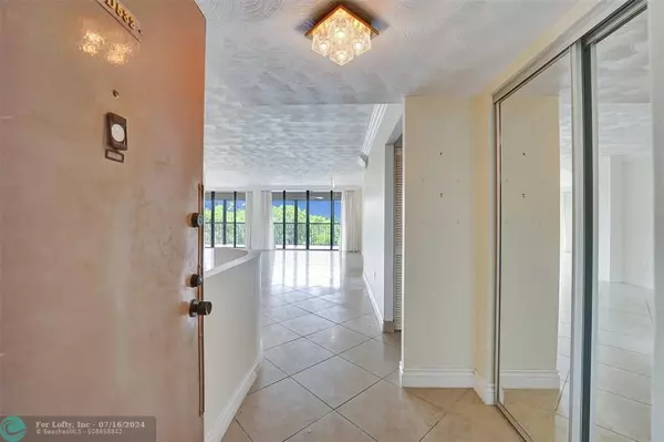 Hollywood, FL 33021,2806 N 46th Ave  #532D