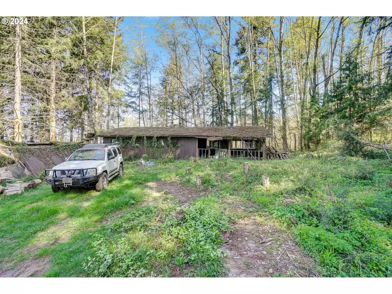 157 CANYON CREEK RD, Woodland, WA 98674