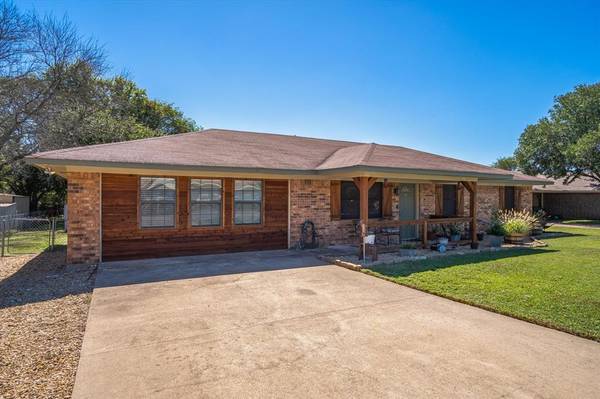 2041 Lisa Circle, Canton, TX 75103