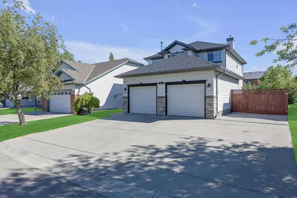 Chestermere, AB T1X 1H9,725 Grand Beach Bay