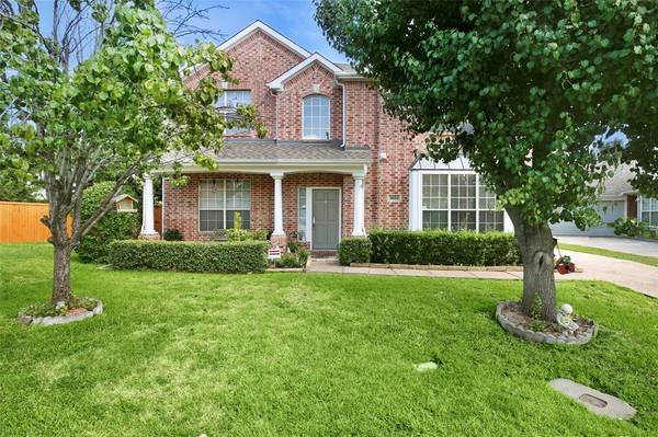 8804 Crescent Court, Irving, TX 75063