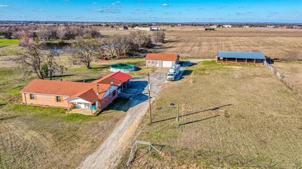 460 Old Agnes Road, Weatherford, TX 76088