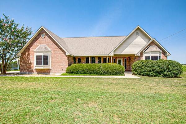 4340 Clay Drive, Caddo Mills, TX 75135