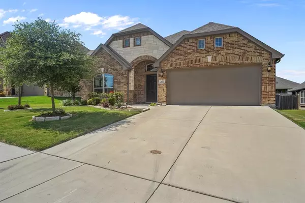 1653 Sandle Wood Drive, Weatherford, TX 76087