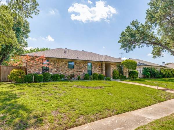 904 Westminster Drive, Richardson, TX 75081