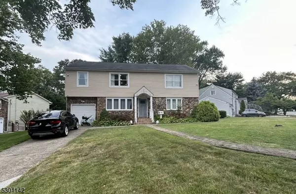 20-18 Halstead Ter, Fair Lawn Boro, NJ 07410