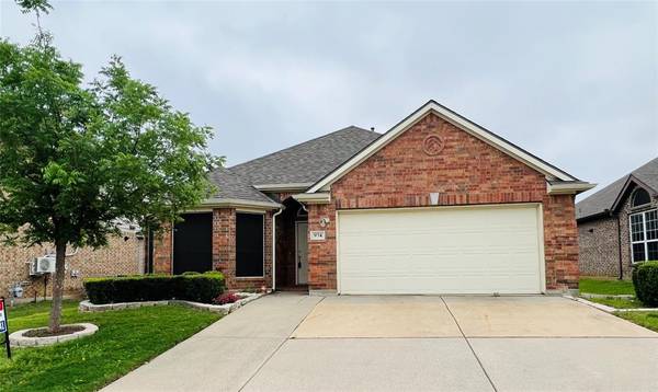 974 Woodrow Drive,  Lewisville,  TX 75067