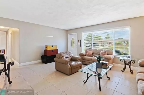 Pembroke Pines, FL 33324,10910 NW 18 place